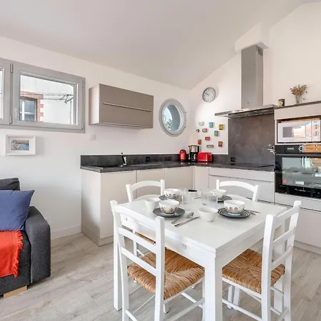 Dans Bourg A 230m De La - 4 Pers Апартаменты *