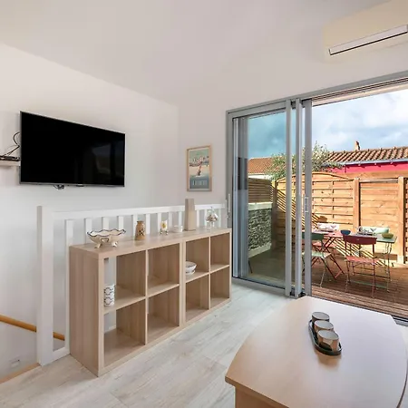 Dans Bourg A 230m De La - 4 Pers Апартаменты *